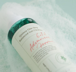 غسول جل للوجه بمستخلص الكينوا Quinoa One Step Balanced Gel Cleanser
