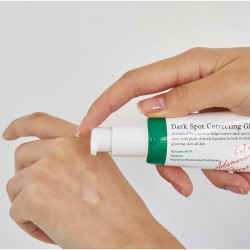سيروم لتصحيح البقع الداكنة Dark Spot Correcting Glow Serum