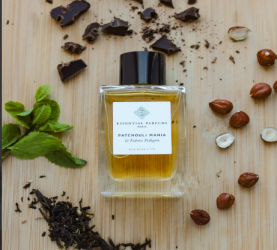 عطر اسنشيال Eau De Parfum لكلا الجنسين Essential Eau De Parfum Unisex Perfume