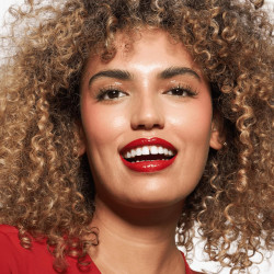 احمر شفاه لامع Shine Bomb Lip Lacquer