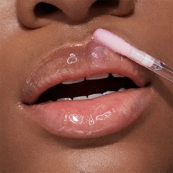 كلوس مرطب للشفاه Days In Bloom Volumizing Lip Shine