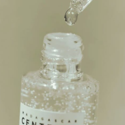سيروم سنتيلا لتفتيح و توحيد لون البشرة 50 مل Centella Tone Brightening Capsule Ampoule 50 ml