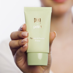 برايمر مات لتغطية المسام Flawless & Poreless Primer