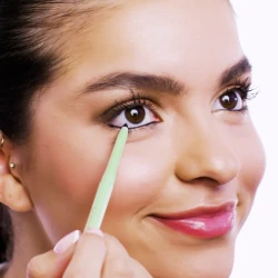 قلم كحل للعيون Eye Define Waterline