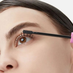 ماسكارا لتكثيف الرموش Volumizing Mascara