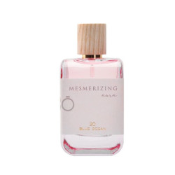 عطر ميزميرايزينغ أورا النسائي Eau de Parfum Mesmerizing Aura Eau de Parfum for women