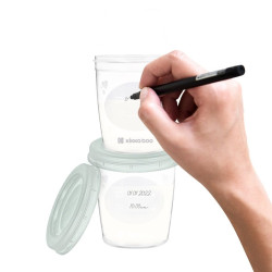 حافظات لتخزين الحليب breast milk storage