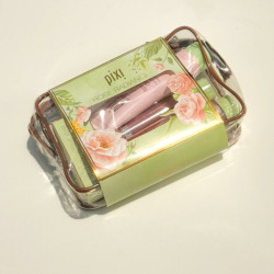 مجموعة العناية بالبشرة بخلاصة الورد Rose Radiance Skincare Kit