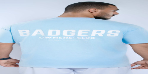 تيشيرت بادجرز قطني ١٠٠٪؜ لكلا الجنسين Badgers 100% Cotton Unisex T-shirt