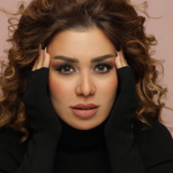 عدسات لاصقة سنوية Contact Lenses By Zaya