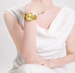 ساعة نسائية كلاسيكية Quartz Women Watch