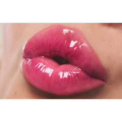 غلوس تكبير الشفاه شُوك بلامب +pH ريأكتيف Shock Plump +pH Reactive Lip Plumper