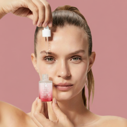 سيروم الترطيب العميق بزيت الورد Rose Oil Glow Serum