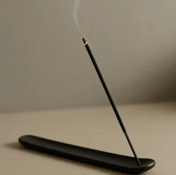 أعواد البخور الورد الأحمر Red Rose Incense Sticks