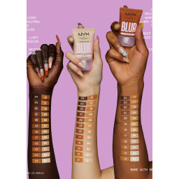تنت فاونديشن Bare With Me Blur Skin Tint Foundation