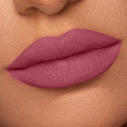 أحمر شفاه سائل كريمي مات Creamy Matte Lipstick