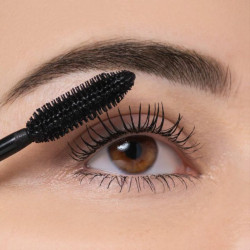 ماسكارا فوليوم سوبريم لتكثيف وتمديد الرموش Volume Supreme Mascara – Volumizing and Lash-Lengthening