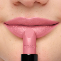 أحمر شفاه بتشطيب مات طويل الأمد Perfect Mat Lipstick - Long-lasting Matte Finish