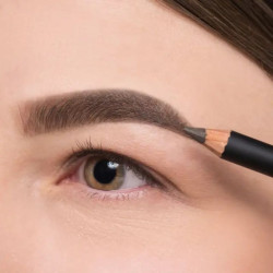 قلم تحديد الحواجب Eyebrow Pencil