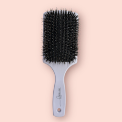 فرشاة شعر من نور يونس Nour Younes Hair Brush