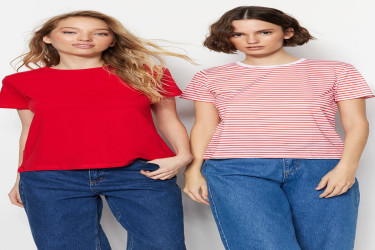 تيشيرت محبوك من القطن بياقة دائرية ضيقة - عبوة من قطعتين Crew Neck 100% Cotton Knitted T-Shirt - 2-Pack
