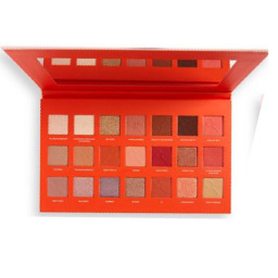 باليت اي شادو (نسخة فرندز) Eye shadow palette (Friends edition)