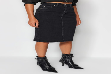 تنورة دينيم ميدي بقصة قلم الرصاص وخصر مرتفع High Waist Midi Pencil Denim Skirt