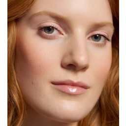 غلوس لامع زيتي للشفاه Glossin' Glow Tinted Lip Oil
