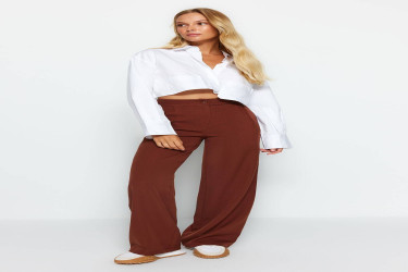 بنطلون منسوج بأرجل واسعة وخصر مرتفع High Waist Wide Leg Woven Trousers