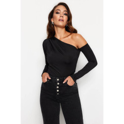 بودي سوت محبوك ومرن بأكمام طويلة وياقة غير متماثلة Asymmetrical Neckline Long Sleeve Stretchy Knitted Bodysuit