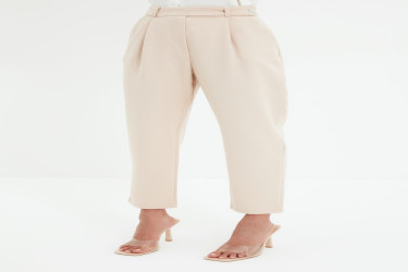 بنطلون منسوج بقصة سيجارة وخصر مرتفع High Waist Cigarette Woven Trousers
