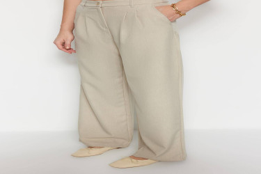 بنطلون منسوج بأرجل واسعة وكسرات أمامية Pleated Wide Leg Woven Trousers