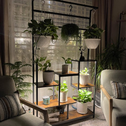 رفوف نباتات خشبية و معدنية Plant Shelves