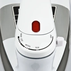 مكواة بخارية 900 واط 900W Steam Iron