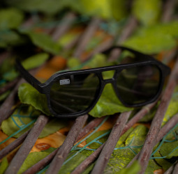 زالو - شكل طيارين اسود ‏Zalo Sunglasses – Black Aviator design
