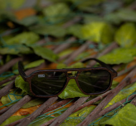زالو - شكل طيارين اسود ‏Zalo Sunglasses – Black Aviator design