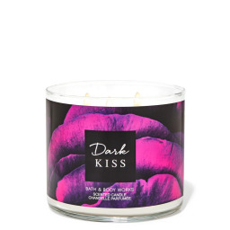 شمعة معطرة دارك كيس Dark Kiss 3-Wick Scented Candle