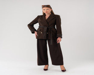 بليزر برباط خصر ونقشة جلد النمر Wool Blend Wrap Blazer with Leopard Print Details