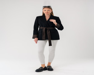 بليزر برباط خصر ونقشة جلد النمر Wool Blend Wrap Blazer with Leopard Print Details