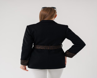 بليزر برباط خصر ونقشة جلد النمر Wool Blend Wrap Blazer with Leopard Print Details
