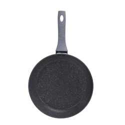 مقلاة pan