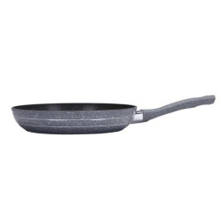 مقلاة pan