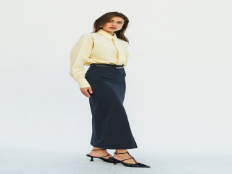 تنّورة نسائية بحزام وفتحة أمامية Women's Belted Skirt with Slit Front