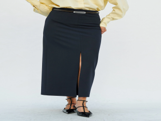 تنّورة نسائية بحزام وفتحة أمامية Women's Belted Skirt with Slit Front
