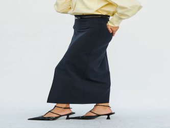 تنّورة نسائية بحزام وفتحة أمامية Women's Belted Skirt with Slit Front