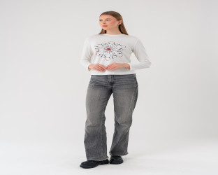 قميص نسائي بأكمام طويلة Women's Long-Sleeve Shirt