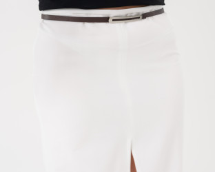 تنّورة نسائية بحزام وفتحة أمامية Women's Belted Skirt with Slit Front