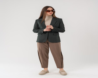 جاكيت بليزر بقماش الكوردروي المُضلع Women's Corduroy Blazer