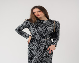 فستان ميدي بنقشة جلد الثعبان وتفصيل البروش Dress with Snake Print and Brooch Detail