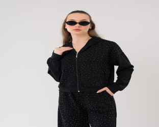 طقم بدلة رياضي نسائي (تراكسوت) مزينة بقطع كريستال Women's Black Rhinestone Studded Tracksuit